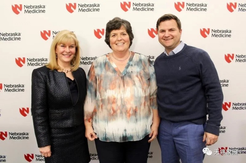 非霍奇金淋巴瘤患者Amy Cheese和医生