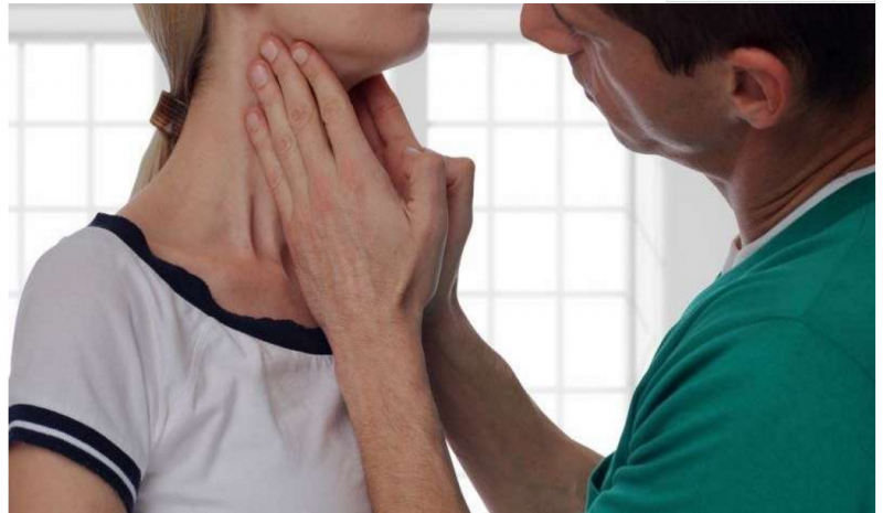 治疗不足可能是女性头颈癌死亡风险增加的主要原因