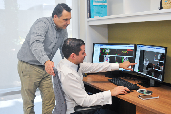 不用开刀，无需住院，治疗癌症外科手术-瓦里安Edge放疗手术